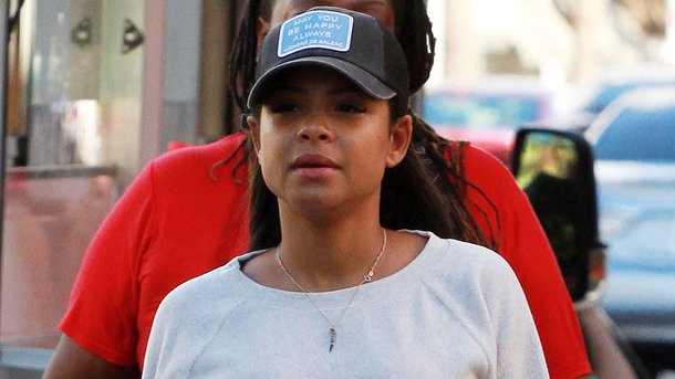 Christina Milian affiche son baby bump et dresse le bilan de son année 2019 avec M. Pokora