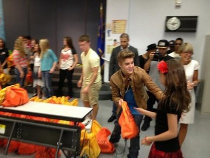 Justin Bieber : Super journée #childhungerendshere 