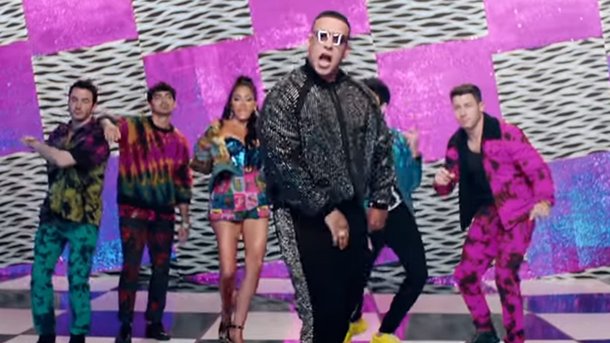 Sebastian Yatra, Daddy Yankee, Natti Natasha, Jonas Brothers - Runaway
