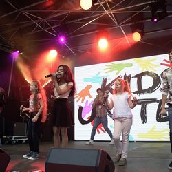Kids United au Concert Pop Love Chérie FM