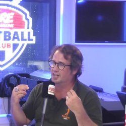 photo - Rire & Chansons Football Club - France - Portugal -  Chicandier - l'oeil du tigre