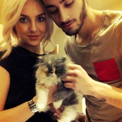  © Perrie Edwards Twitter