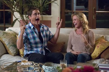 Rob Lowe (Hank), Cameron Diaz (Annie)