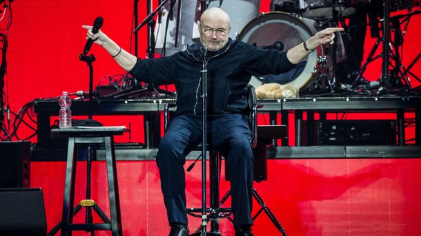 Phil Collins, l’histoire derrière son plus grand succès "In the Air Tonight"