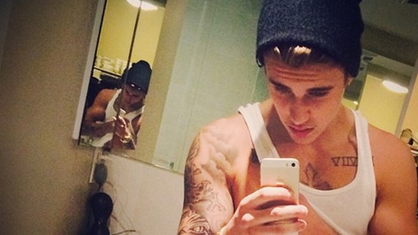 Justin Bieber : blessé en sautant d'une falaise!