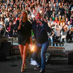 Alexandre Devoise et Tiffany Bonvoisin - Concert Super Privé @ Parc Astérix