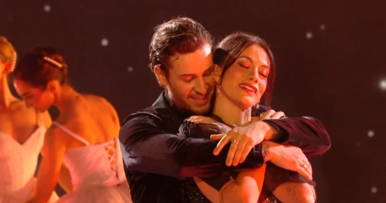 Adrien Caby et Maghla dans Danse avec les Stars