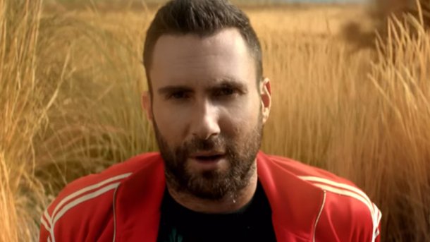 Maroon 5 : découvrez le clip déjanté de «What Lovers Do»