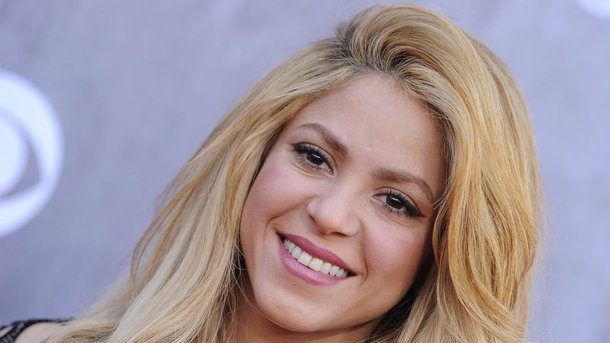 Shakira: ce que pense Francis Cabrel de sa reprise de "Je l'aime à mourir"