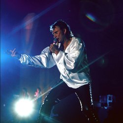 Johnny Hallyday : le rockeur romantique