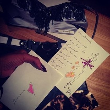 Rihanna gatée pour Noël