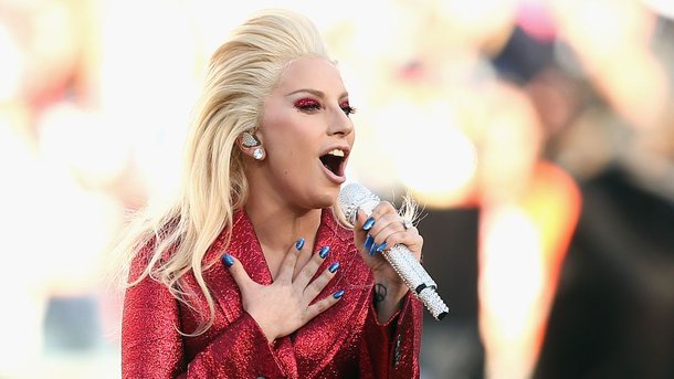 Lady Gaga : pourquoi a-t-elle choisi ce nom de scène ?