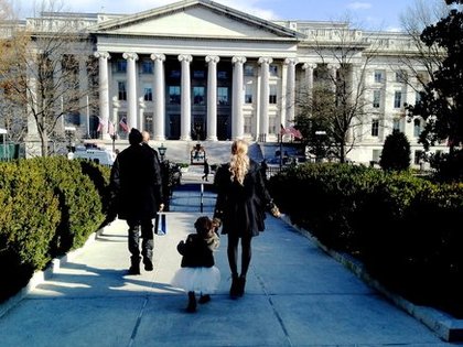 Beyoncé: Michelle Obama's Birthday