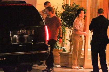 Selena Gomez et Ed Sheeran sortent d'un restaurant