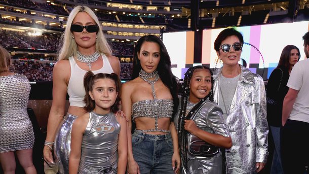 « Les Kardashian » : la saison 4 se dévoile et promet d'être explosive