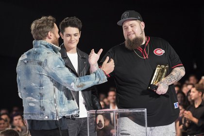 David Guetta, Kungs et Rag'n'Bone Man - NRJ Music Awards 2017