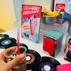 Au programme de cette matinée : Concert Super Privé et milk-shake pour tous !