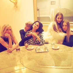 Selena Gomez, Taylor Swift, Ellie Goulding et Haim