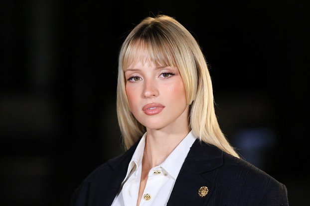 Angèle lors de la Fashion Week le 5 octobre 2026
