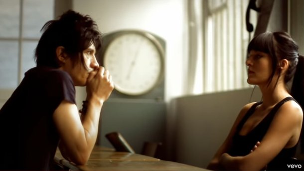 Indochine - Un ange à ma table