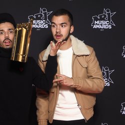 BigFlo & Oli (Groupe/Duo Francophone de l'année) - NRJ Music Awards 2017