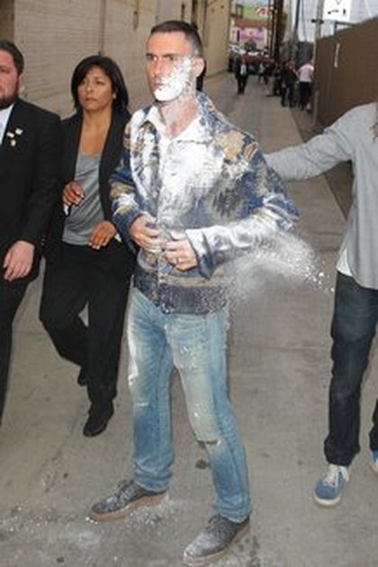 Adam Levine @ Jimmy Kimmel Live