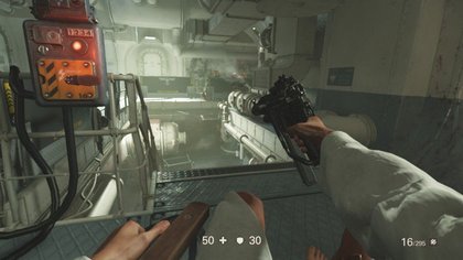 Le début du jeu, aussi original que marquant.