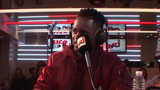 Black M dans le Rico Show découvre un nouveau sens à son nom de scène!