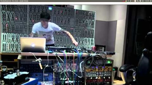 Deadmau5 : découvrez son incroyable performance live !