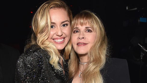 Miley Cyrus sort le remix de «Midnight Sky» avec Stevie Nicks