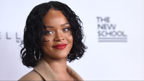 Rihanna vs Lady Gaga: qui est la plus excentrique?