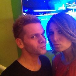 Keen'V : Avec la jolie LauryThilleman merci pour tes conseils ;)
