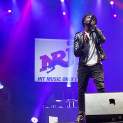 NRJ Music Tour de Lyon: Corneille