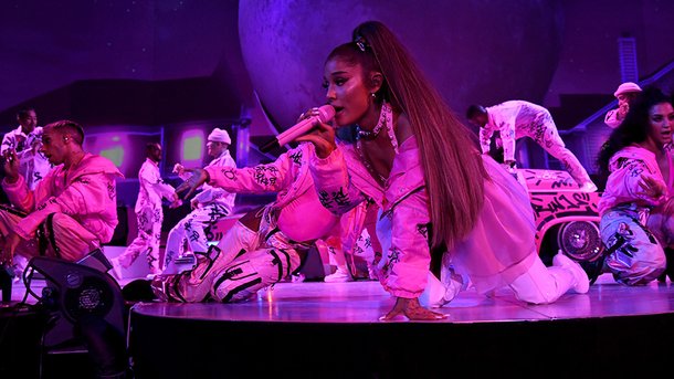 Ariana Grande célibataire: son frère dément les rumeurs sur son couple avec Mikey Foster