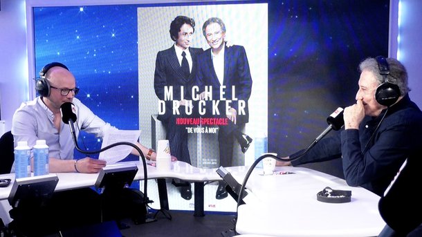 Julien Schmidt  : la biographie totalement imaginaire de Michel Drucker : "Michel je vais à présent évoquer des anecdotes et périodes de votre vie que les gens et vous-même ne connaissez pas. .."