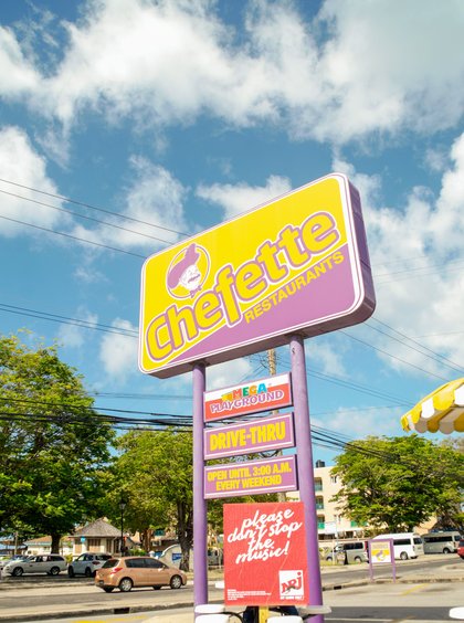 Chefette, le fast food local préféré de Rihanna