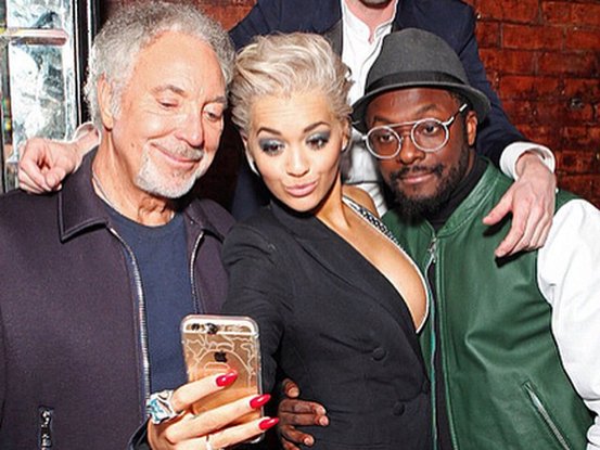 Rita Ora et Will.i.am