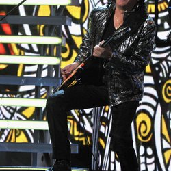 Carlos Santana