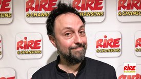David Azencot à Amelle Chahbi : "On ne s’est jamais croisé, même pas sur Raya, l’application de rencontres entre gens connus..."
