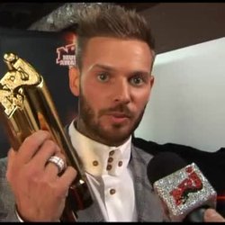 Réaction : M Pokora