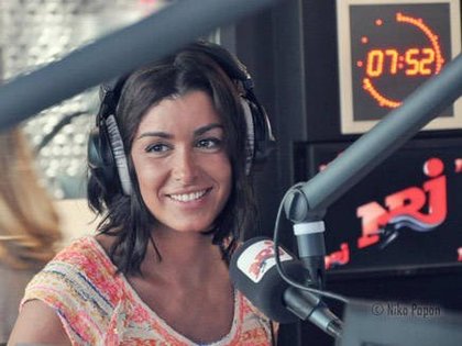 Jenifer chez Manu dans le 6/9 sur NRJ