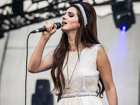 Lana Del Rey Cover