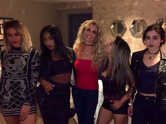 Britney Separs et les Fifth Harmony