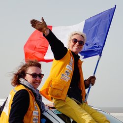 Les duos célèbrent leur victoire