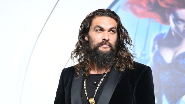 Jason Momoa dit adieu à sa barbe pour "Dune 3" : son nouveau look surprenant fait réagir