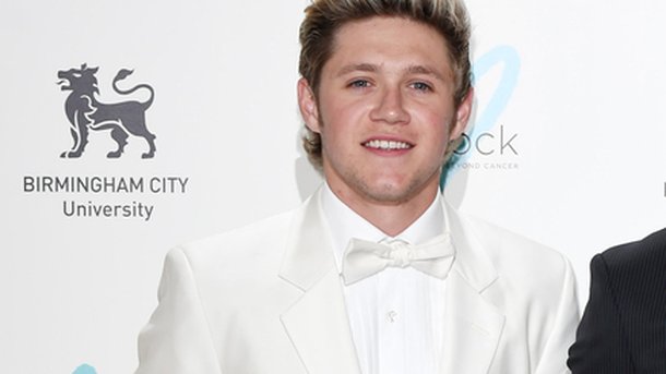 Niall Horan : poursuivi aux toilettes par le père de Jimmy Kimmel!