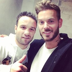 M Pokora: Petit véloooooo! Avec le frangin au vélodrome
