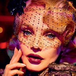 Arielle Dombasle : une diva latina ! 