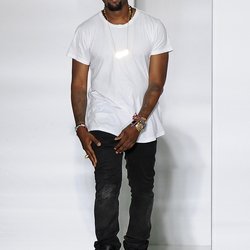 Le style Kanye West c’est avant tout une bonne dose de basiques
