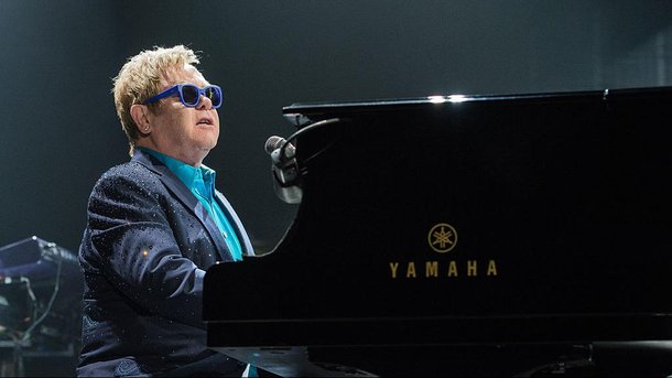 Elton John, une relation particulière avec la France